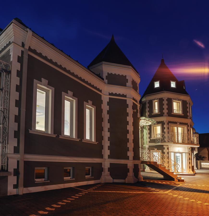 Castello Boutique Hotel Čačak المظهر الخارجي الصورة