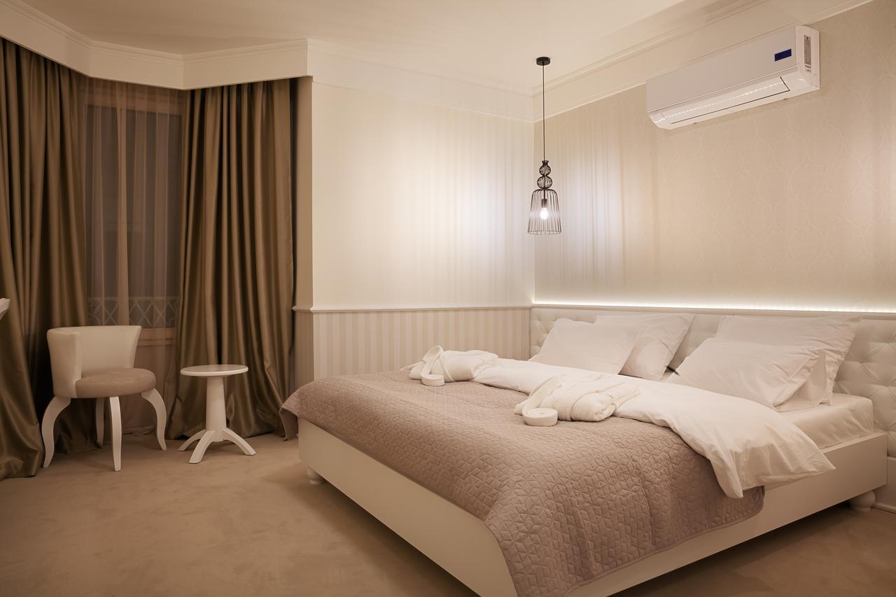 Castello Boutique Hotel Čačak المظهر الخارجي الصورة